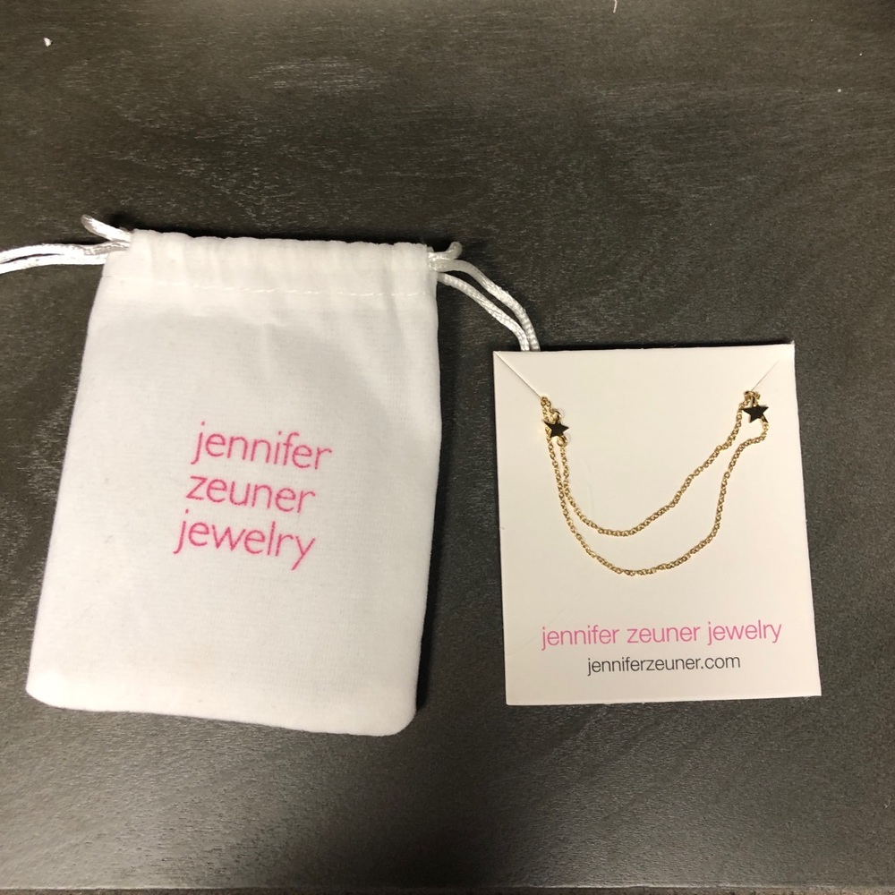 Star necklace Jennifer Zeuner